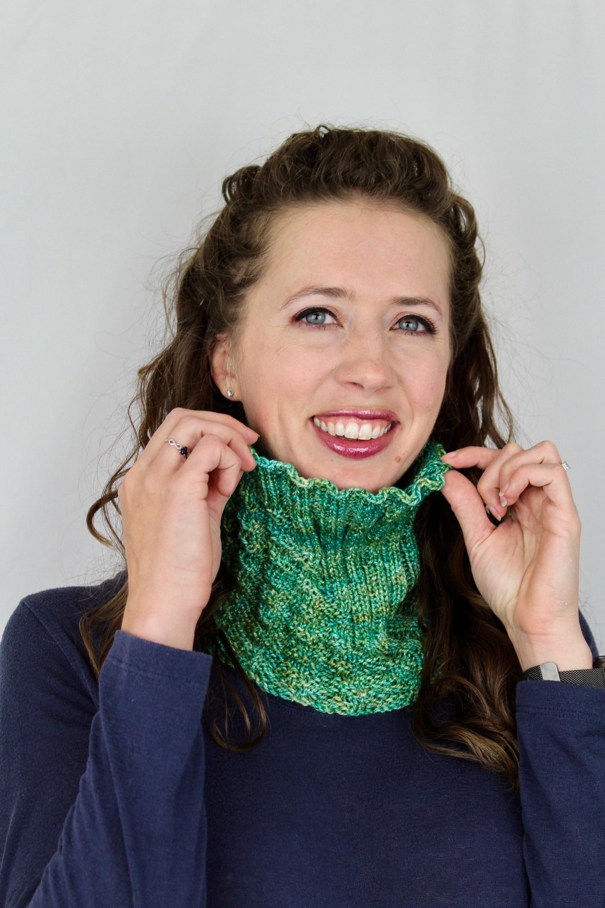 KNITTING PATTERN | Easy Knit Cowl for Beginners | Single Skein Sport or ...