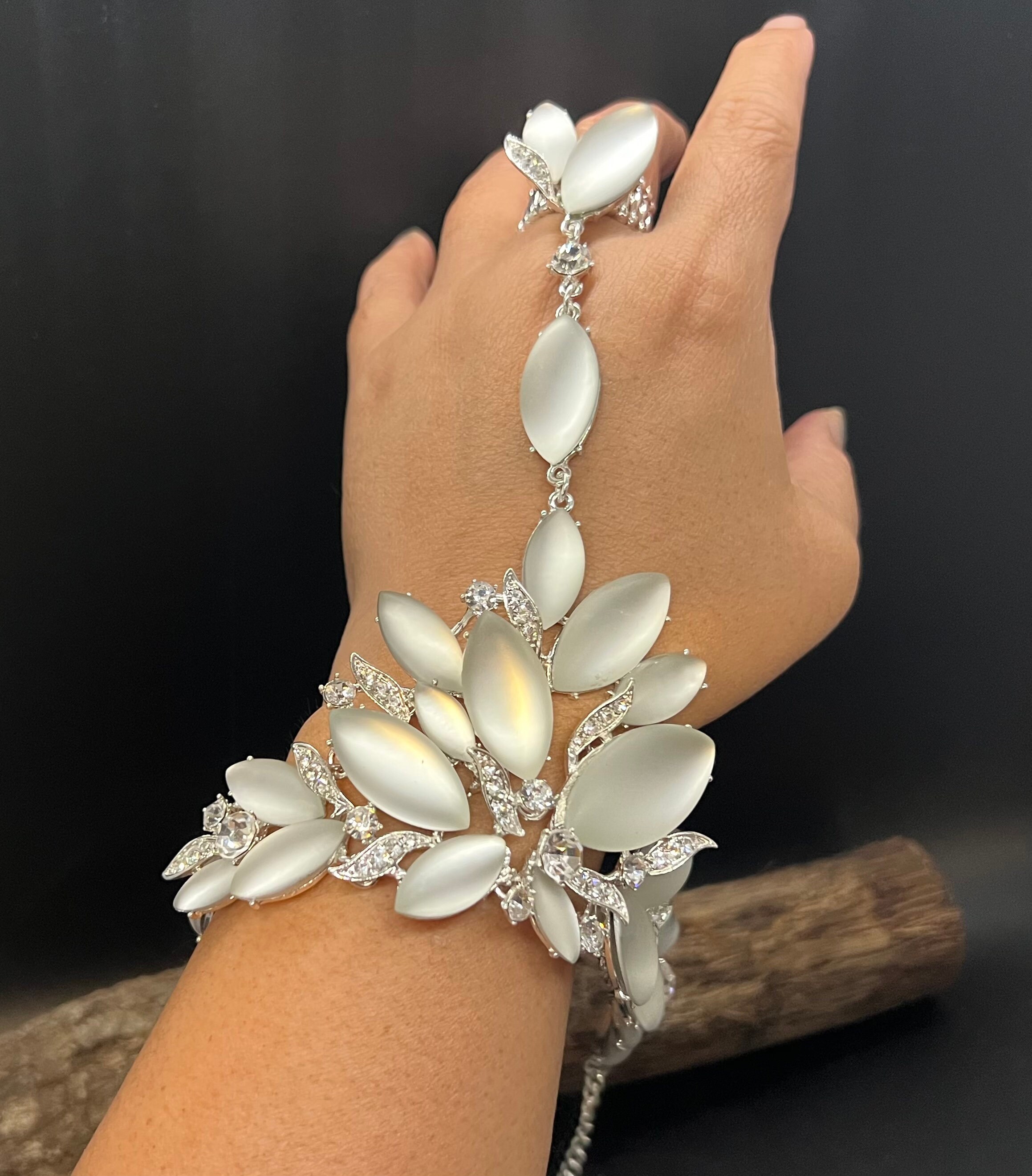 Bridal hand ring bracelet deals