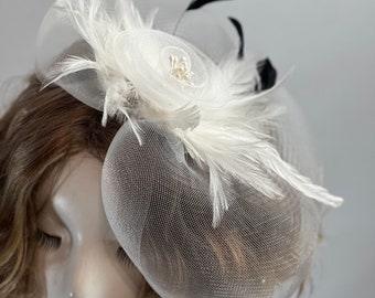 Blanco Vintage inspirado Fascinator sombrero de té sombrero de fiesta elegante sombrero de iglesia Kentucky Derby sombrero de lujo mini sombrero de boda sombrero real sombreros