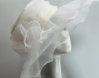White Kentucky Derby Inspired Wide Brim Hat: Floral Elegance for Bridal Showers & Church Summer Derby Hat Wedding Hat White Fascinator Hat