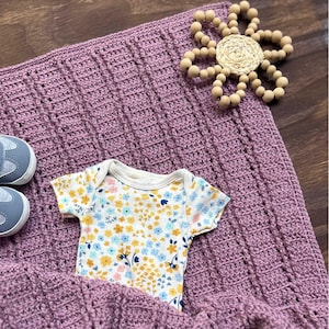 CROCHET PATTERN - Twin Ridges Baby Blanket Pattern - Ribbed Crochet Baby Blanket Pattern - PDF Download