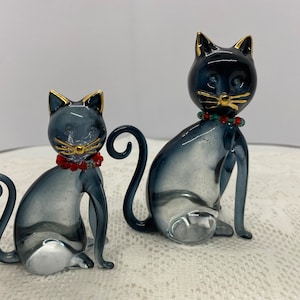 Vintage Ceramic Kitty Cat Set of 3 Figurines White Kitten Figures 1960s Boho
