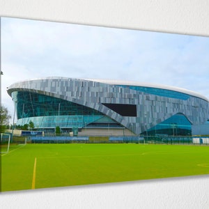 Tottenham Hotspur Stadium Poster Canvas Wall Art Wall Decor Room Decor, Home Decor, Movie Poster for Gift READY TO HANG