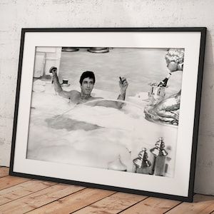 Scarface, Wall Art, Poster Framed Room Decor, Home Decor, Movie Poster for Gift, READY TO HANG