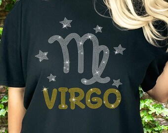 Może przedstawiać: Czarny T-shirt z ozdobą z kryształków w kształcie znaku zodiaku Panna i napisem "Panna" z złotych kryształków.