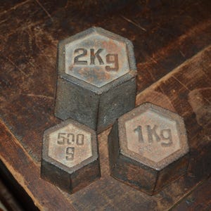 3 Vintage iron scale weights