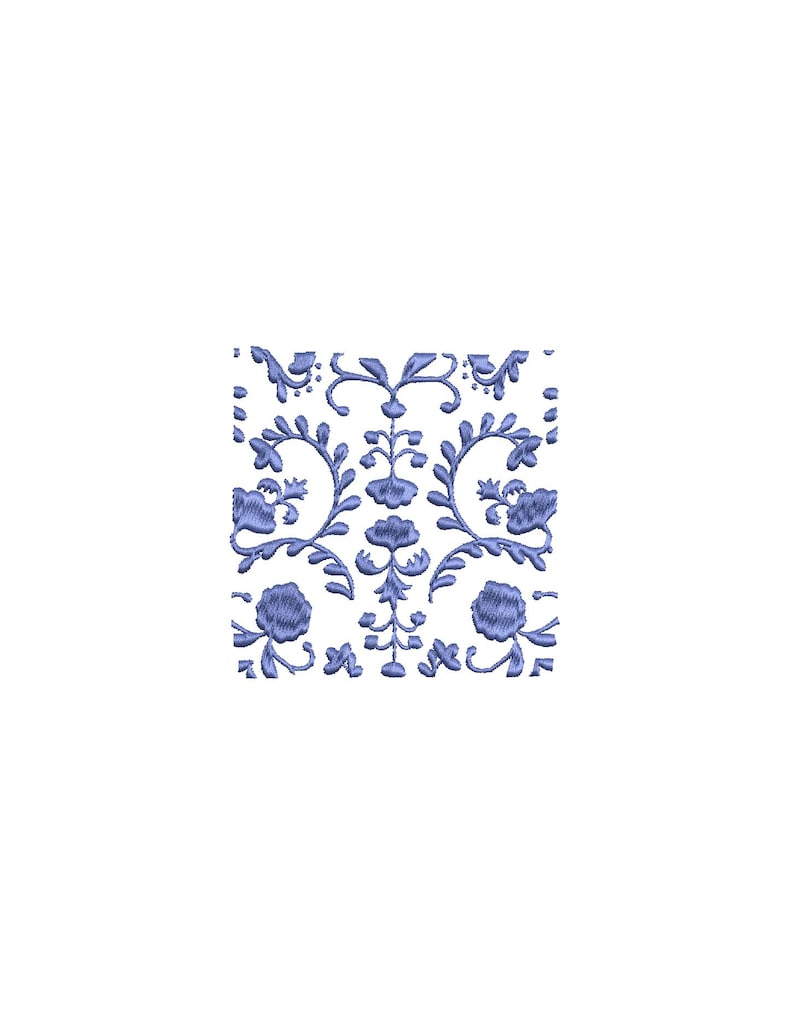 Puede incluir: Un patr&oacute;n sin costuras que presenta un dise&ntilde;o repetitivo de motivos florales azules sobre un fondo blanco. El patr&oacute;n es intrincado y detallado, con delicadas vides y hojas.