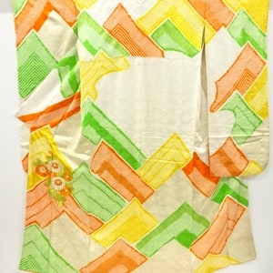 Vintage Japanese furisode kimono silk shibori chrysanthemum embroidery