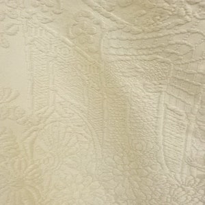 Vintage Japanese wedding kimono uchikake/shiromuku silk satin with woven patterns of carriage and flowers