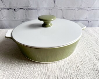 Vintage Corning Ware, Retro Avocado Green Casserole Dish With Lid, 1 Quart