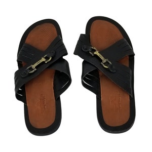 Nigerian slippers store