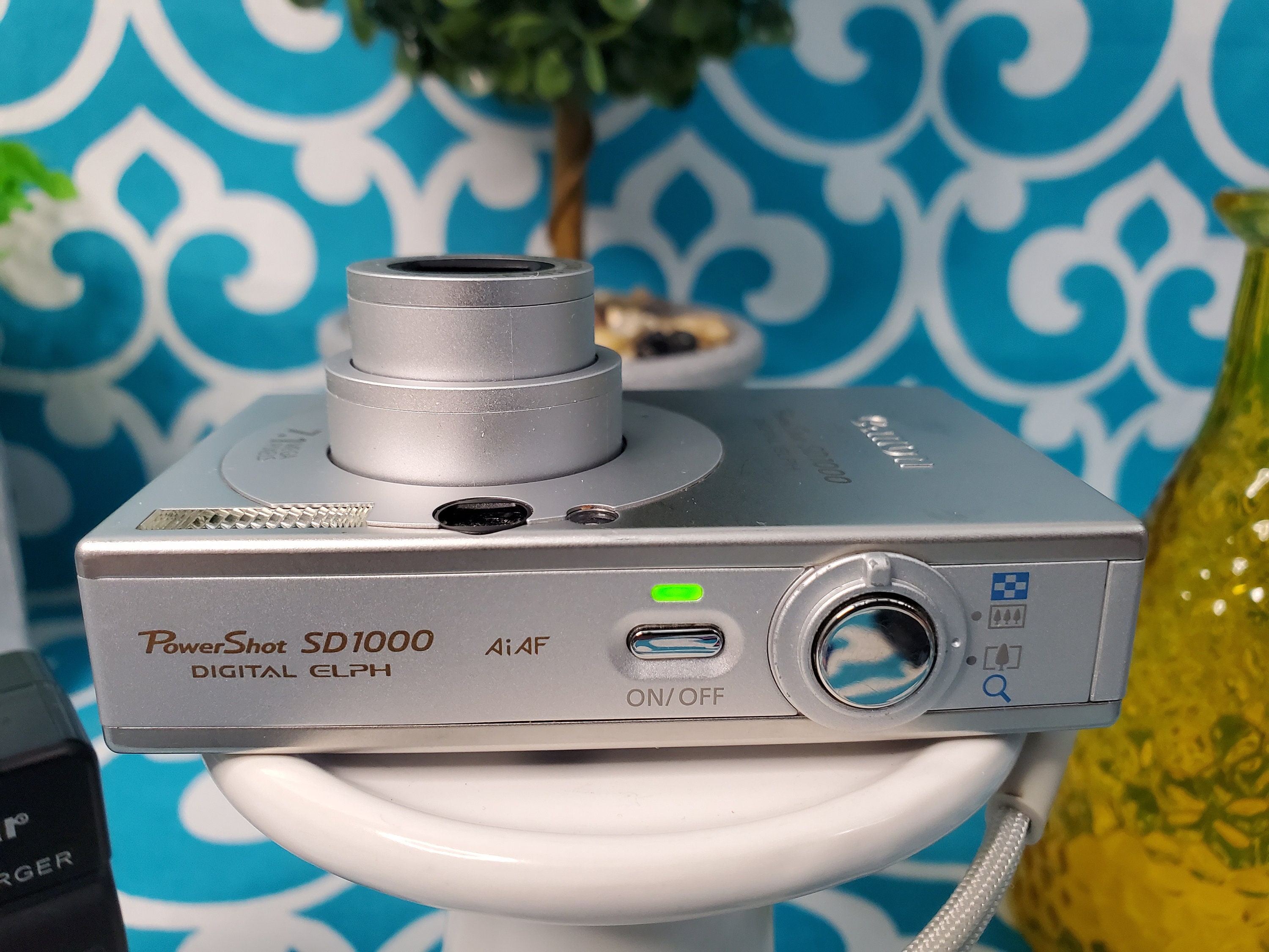 Canon Powershot Digital ELPH SD1000 7.1MP Digital Camera Etsy
