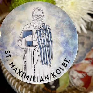St. Maximilian Kolbe waterproof sticker | San Maximiliano Kolbe calcomanía/pegatina | Catholic gift |Confirmation |Patron Saint |Saint Decal