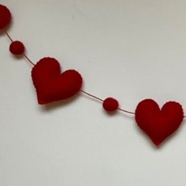 Red Wool Felt Hearts and Pompom Garland