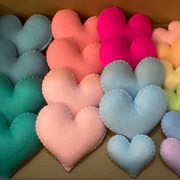 Assortment of Wool Felt Hearts 6 cm and 10 cm for Baby Photographs