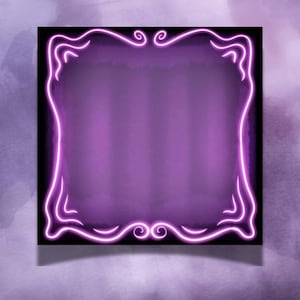 以下が含まれることがあります： 装飾的なフレームが付いた紫色のネオンサイン。サインは紫色の水彩の背景にあります。