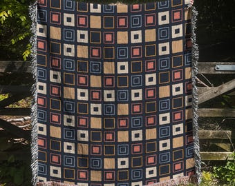 Retro Checkered Cotton Throw Blanket with Fringe