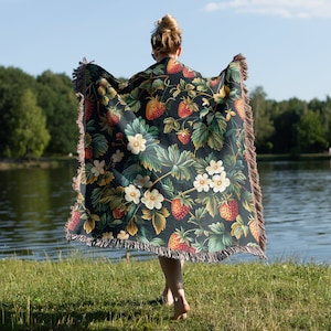 Sweet Strawberry Girl Gift, Beach Picnic Blanket, Coquette Aesthetic Tapestry, Cotton Woven Throw, Cottagecore Bedding, Strawberry Love Gift
