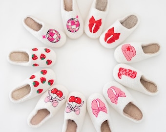 Girlie Slippers