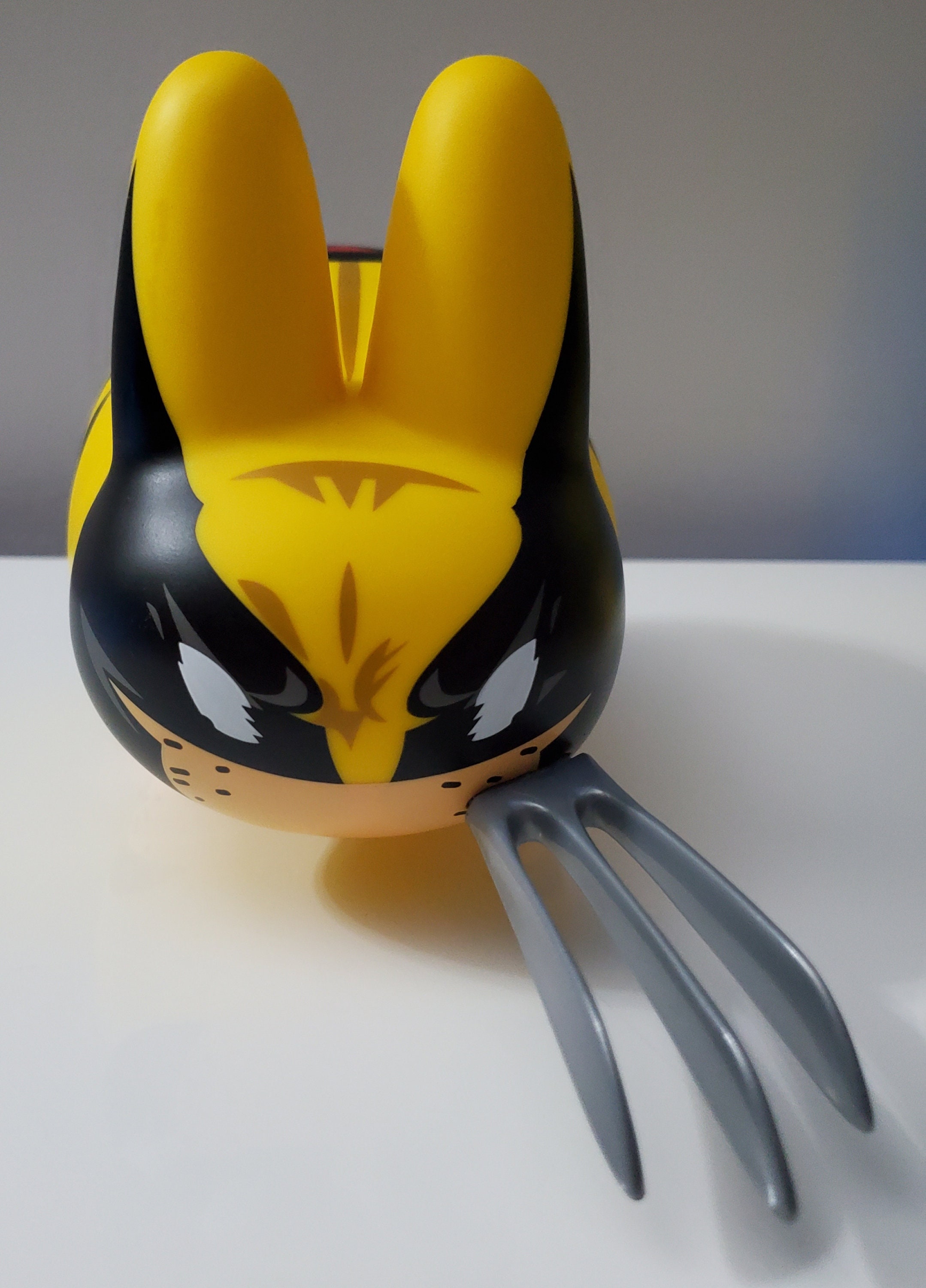Kidrobot X Marvel Wolverine Labbit 7 Inch Vinyl Figure Art Toy 