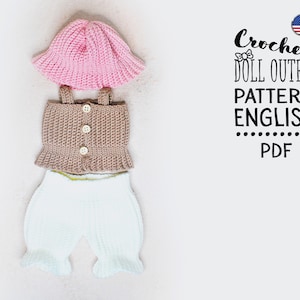 Op de afbeelding: Haakpatroon voor een poppenoutfit in het Engels, PDF-formaat. Het patroon bevat instructies voor een roze muts, een bruin topje met knopen en een witte broek.