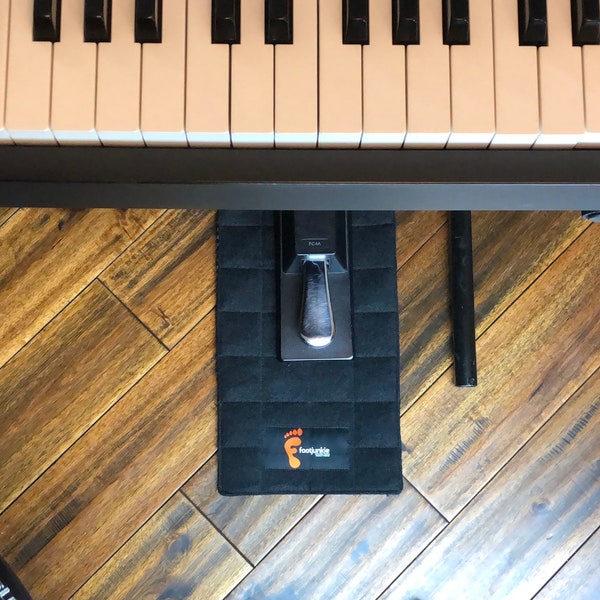 Footjunkie SPS-1 Stops Sustain Pedal from Creeping!