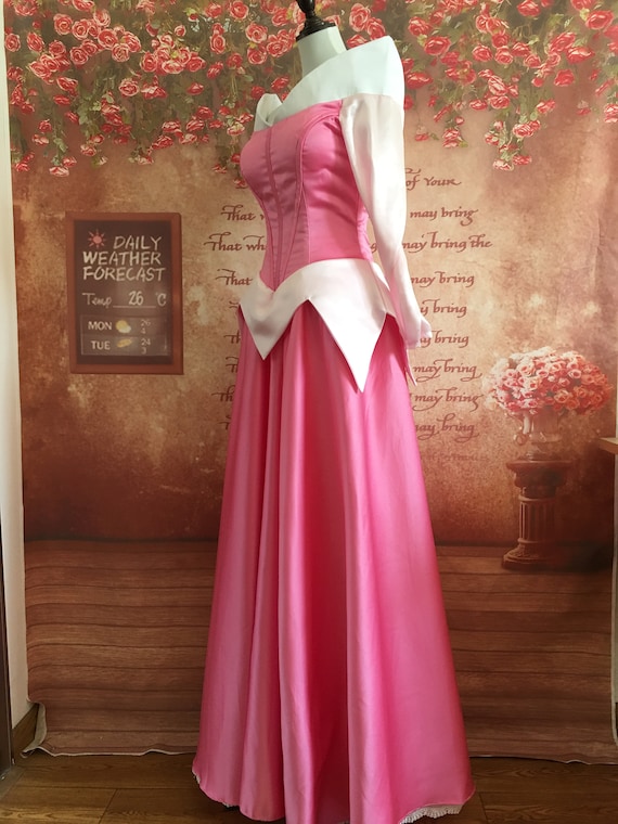 眠れる森の美女　オーロラ姫　コスプレ衣装　ドレス　大人　ピンク Amazon.co.jp: ディズニー 眠れる森の美女 オーロラ姫 ドレス