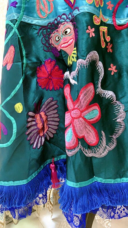 Embroidery Quality Mirabel Madrigal Cosplay Costume with Cosplay Bag Embroidery Quality Mirabel Madrigal Cosplay Costume with Cosplay Bag