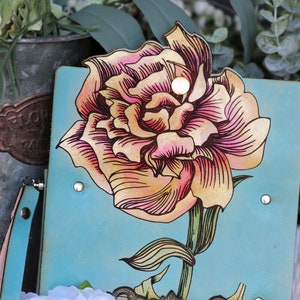 Cartera de Cuero, Peonías Hechas a Mano Pintadas a Mano Pulsera con Flores en Diseño a Medida