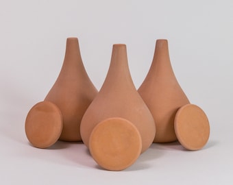 Oya 300ml Natural Terracotta Planting Pot – Self-Watering for Indoor and Outdoor Plants, Small Plants and Herbs, Handmade