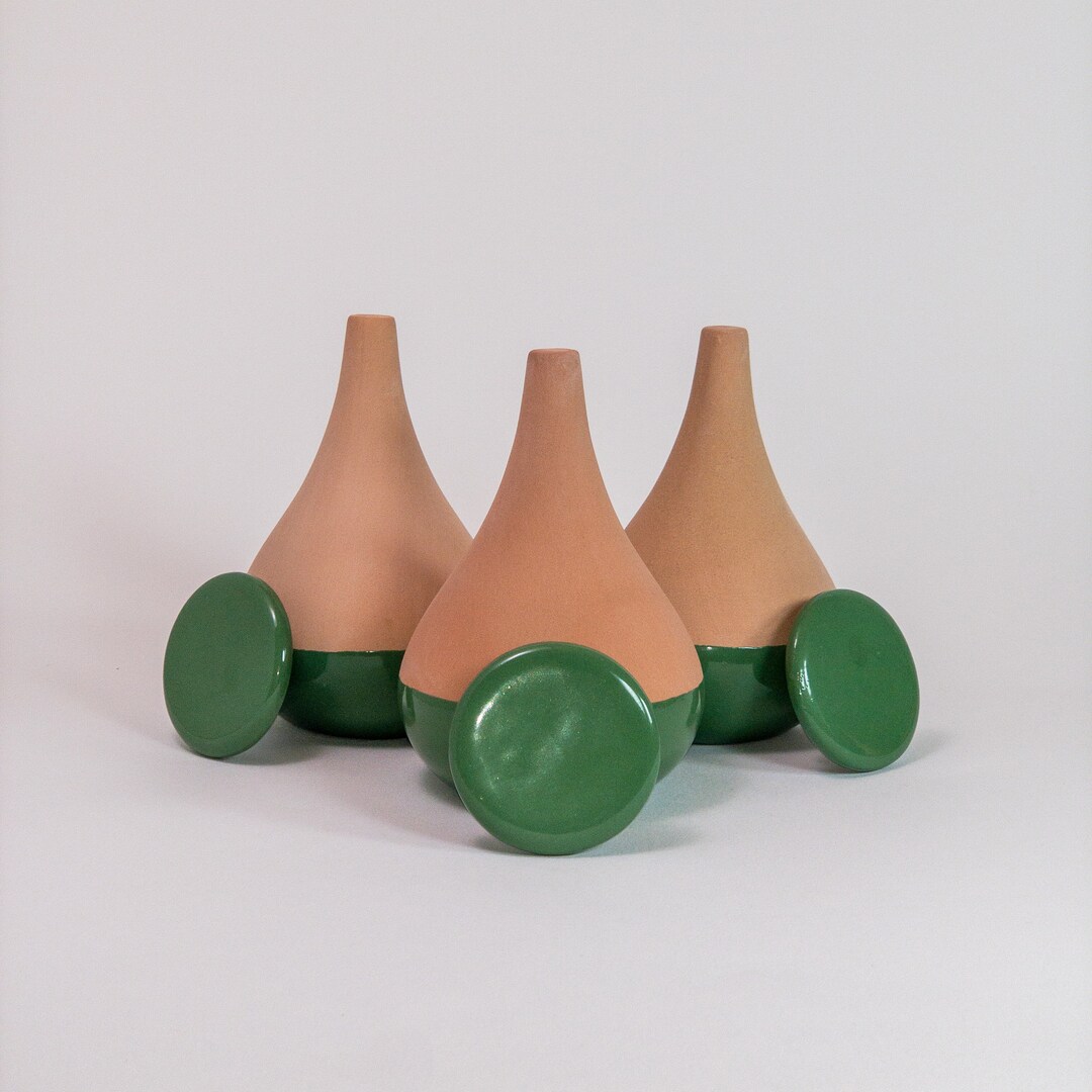 Grand Pot En Terre Cuite Avec Couvercle Et Tasses Pour L'eau Potable Grand Pot En Terre Cuite Avec Couvercle Et Tasses Pour L'eau Potable