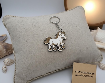 Wooden Horse Keychain – Handmade Animal Keyring, Equestrian Gift, Cute Pony Bag Charm for Horse Lovers