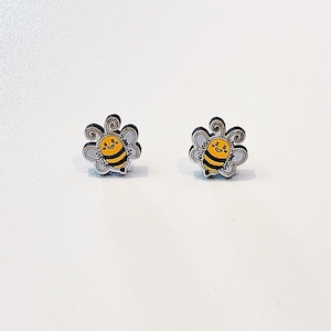 Pendientes de abejorro – Bonitas joyas de abeja – Pendientes inspirados en la naturaleza – Regalo de insecto hecho a mano – Accesorio original para ella