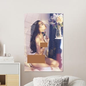 Sexy Woman Glass Wall Art,Wall Art,Nude Breast Wall Decor,Glass Printing,Glass Art Wall Decor,Fashion Wall Decoration, Mature Glass Art
