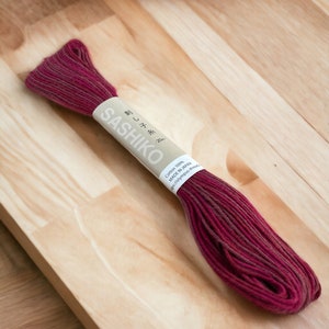 Sashiko Japanese embroidery thread Olympus 20m burgundy gradient