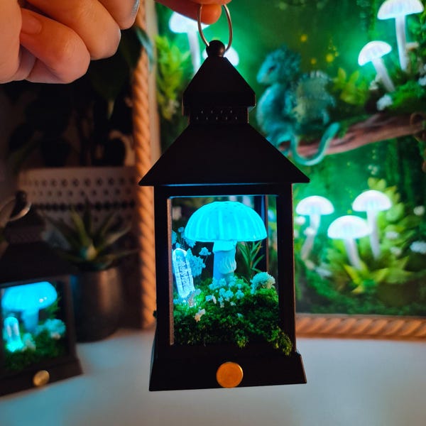Rechargeable Miniature Mushroom Night Light: Handmade Fairy Lantern