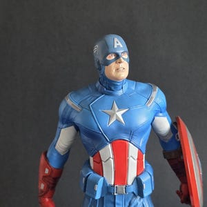 Kapten Amerika från The Avengers (3D-printad och målad resinfigur) bild 1