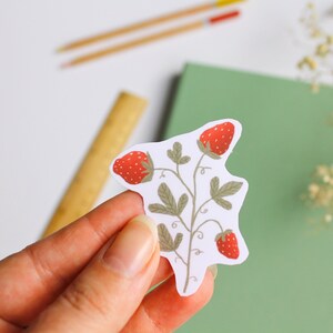 autocollant fraise | Autocollant mignon de baie | Sticker fraise | Stickers esthétiques pour ordinateur portable | Esthétique confortable | Adorable vinyle autocollant