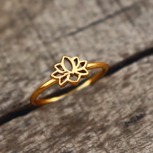 Solid Gold Lotus Ring, Lotus Ring for Yoga Lovers, Spiritual Jewel, Symbolic Gift for Yoga Teacher, Blooming Flower, 14K plated ring.