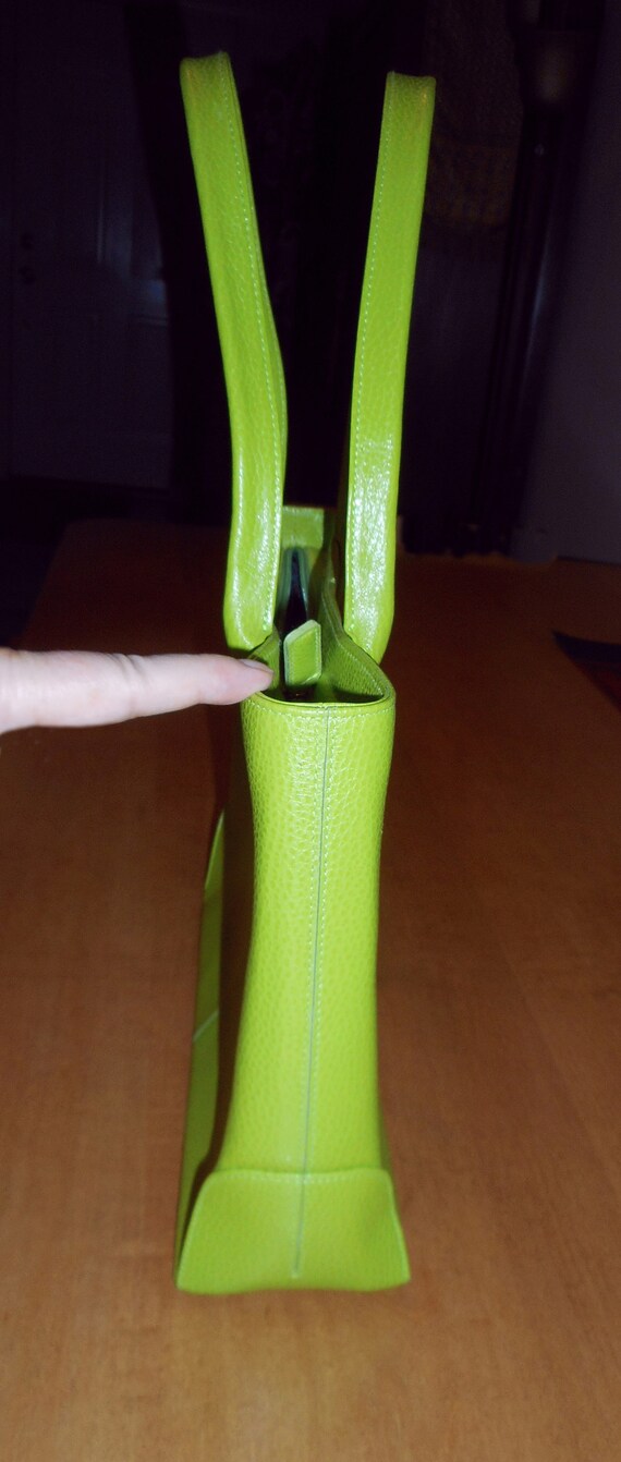 Lime Leather Handbag - image 6