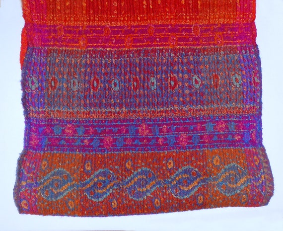 Folk Art Scarf - image 4