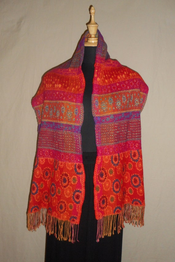 Folk Art Scarf - image 3