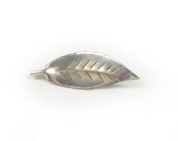 Leaf Brooch Silver - image 1