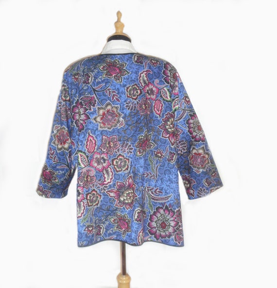 Exotic Floral Jacket (Plus) - image 2