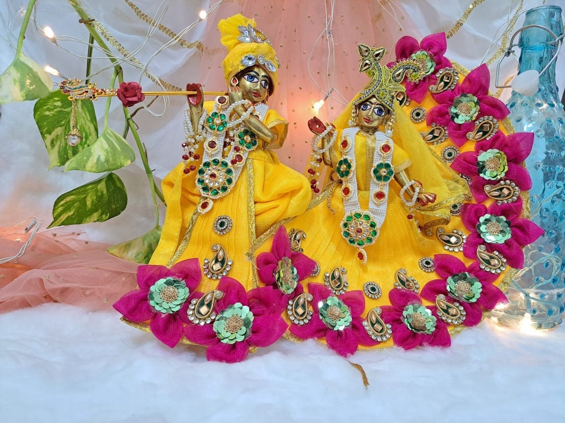 Krishna murti cheap dress