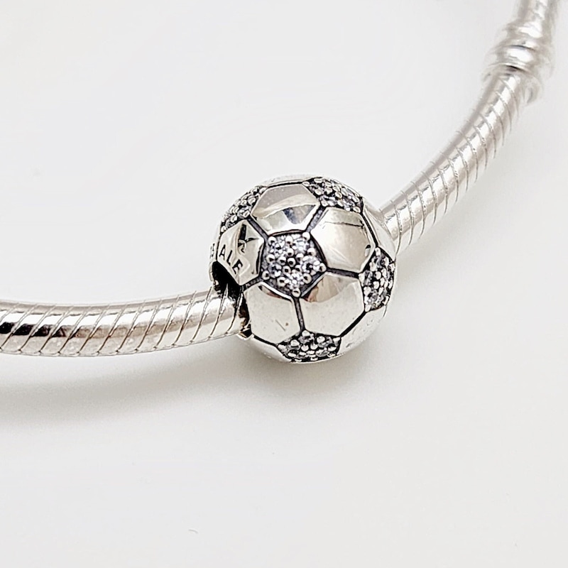 Pandora voetbal - Etsy België