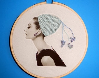 Embroidered photo "Audrey blue", handmade unique, 14 cm, embroidery frame