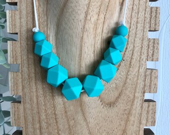 Green silicone beaded nursing necklace