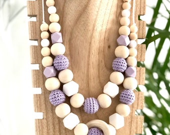 Collier d’allaitement et de portage coloris lavande, violet, avec ou sans anneau en bois