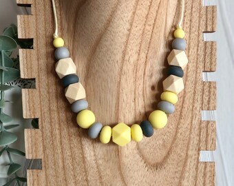 Collier allaitement jaune gris